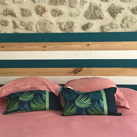 La Marelle Bed and Breakfast Avrillé-les-Ponceaux Eksteriør billede